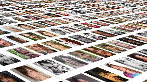 Sie sehen eine Fläche, auf der die Fotos vieler verschiedener Personen dargestellt werden.